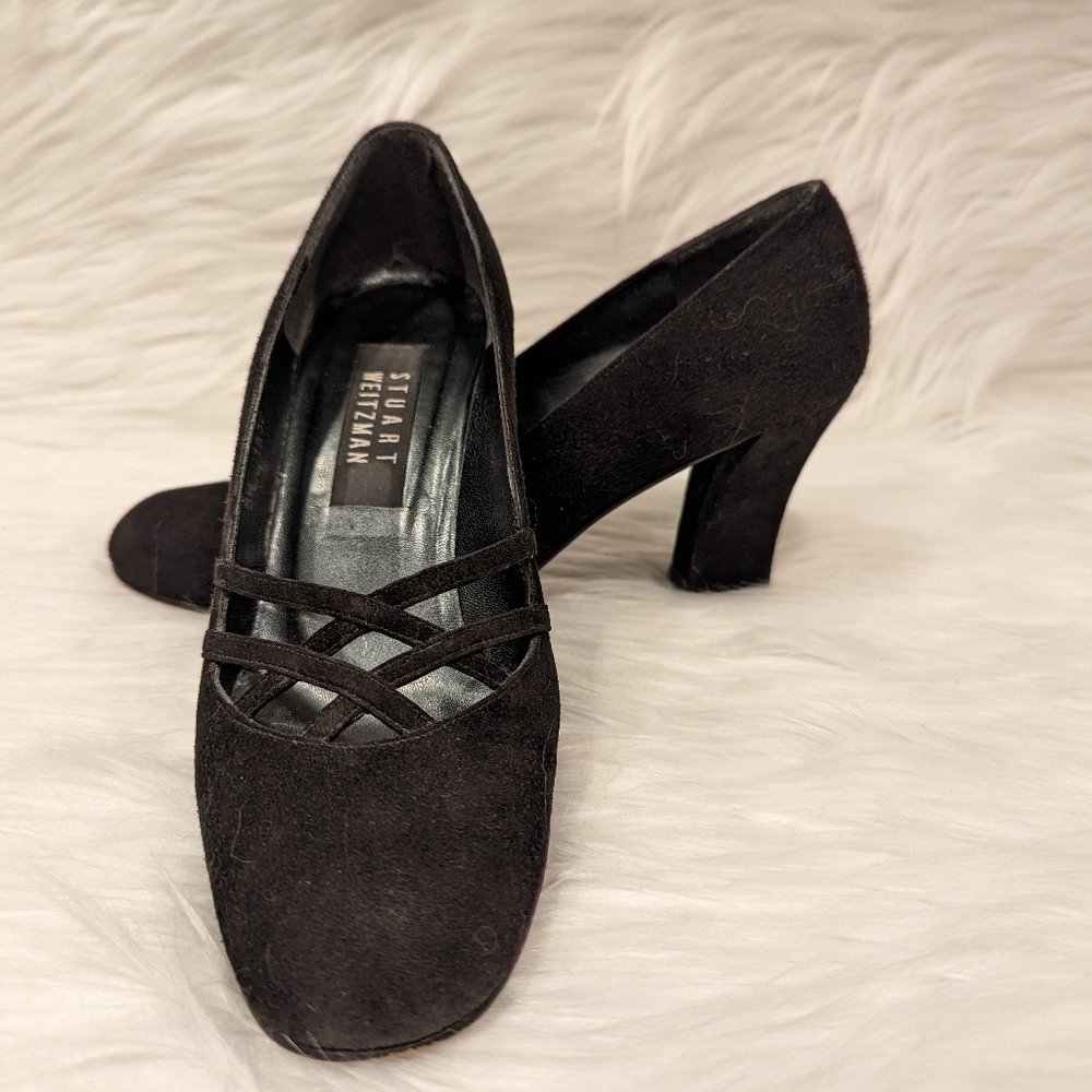 Vintage Stuart Weitzman Black Suede Pumps w/ Crisscross Design - Size 7M